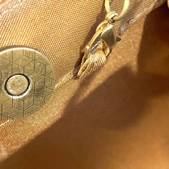 Lovely David Jeffrey Beaded Clutch/Handbag - Picture 15 of 16